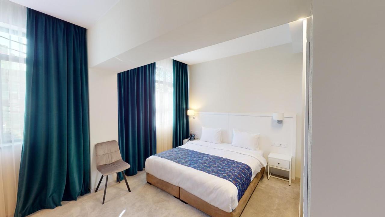 Epigraph Design Kosher Hotel Tiflis Dış mekan fotoğraf